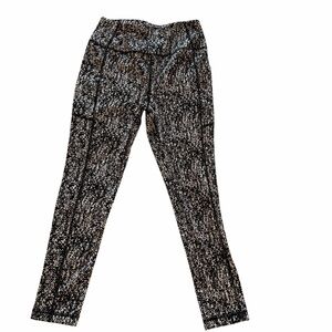 T by Talbots Black Ivory Animal Print Leggings Size Small Athleisure